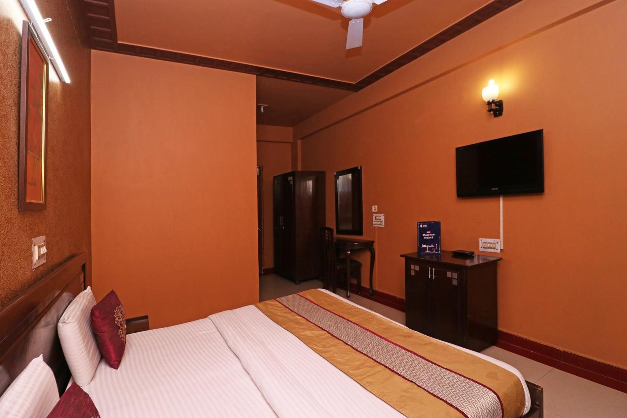 Hotel Townhouse Satguru Enclave Road Gurgaon Jāmb Esterno foto