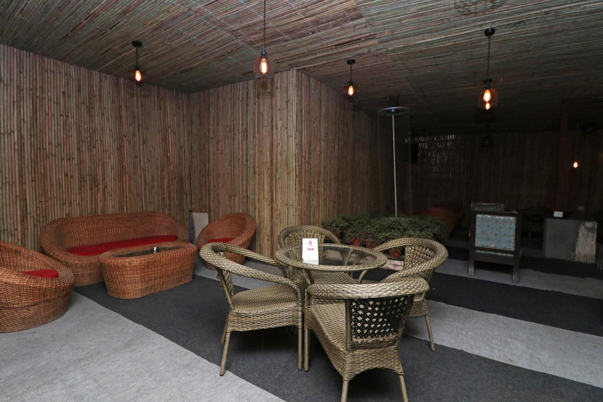 Hotel Townhouse Satguru Enclave Road Gurgaon Jāmb Esterno foto